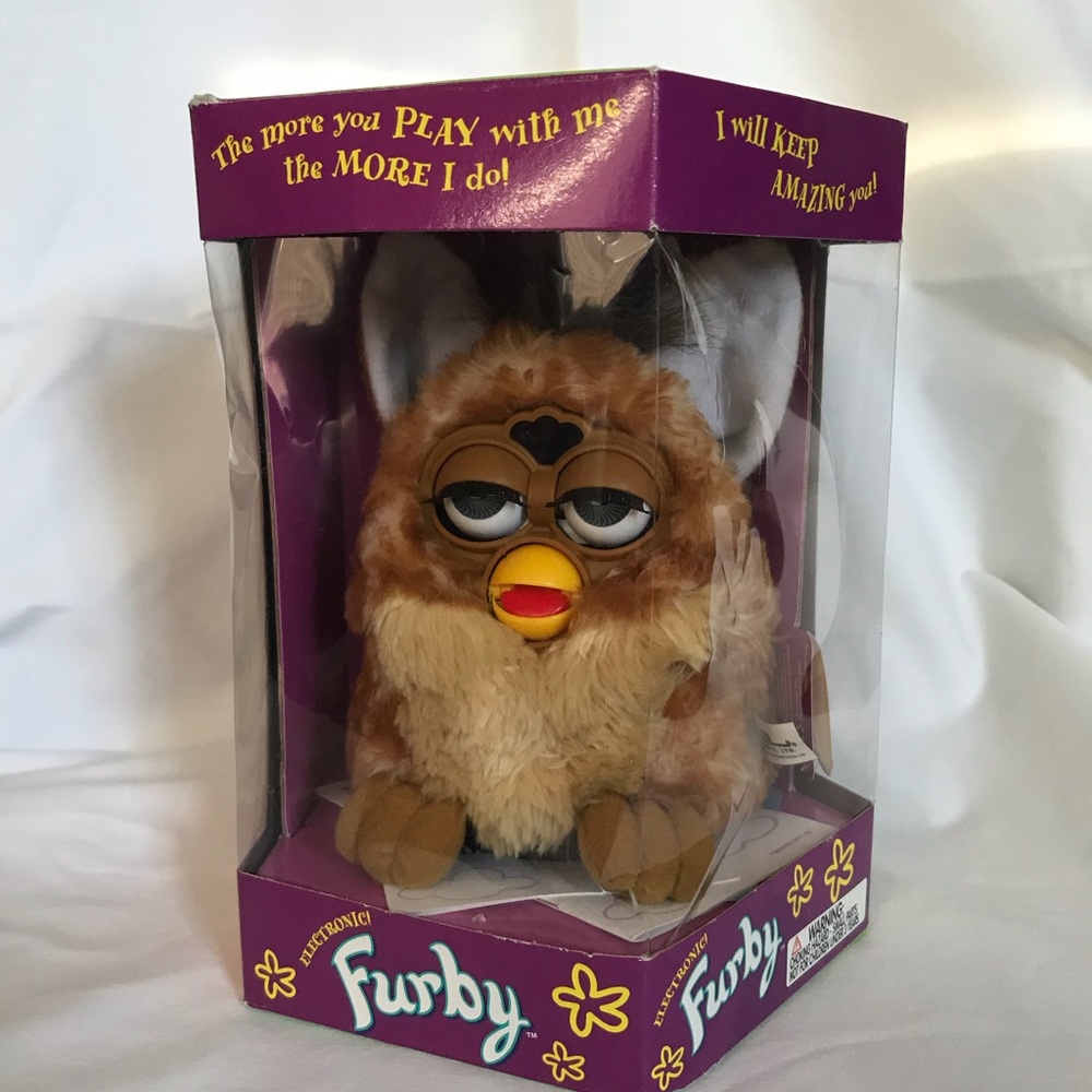 Furby Lt. Brown grey eyes in box used 70-800⬇️💰🤩